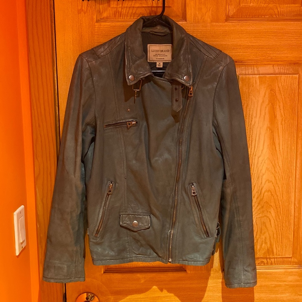 Lucky brand bomber jacket in green, size medium.